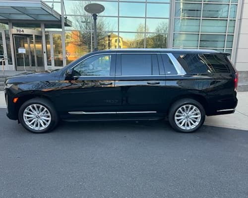 Airport transportation vehicle